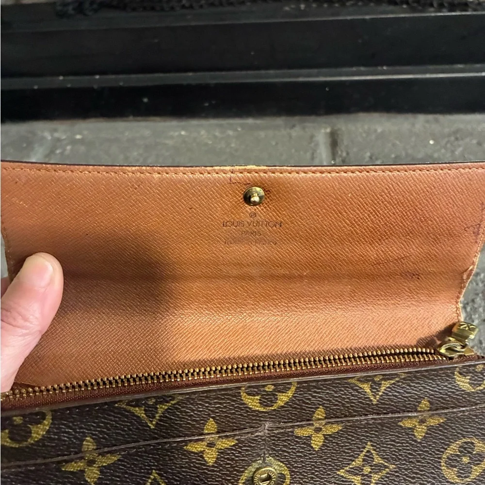 Louis Vuitton Brown Monogram Continental Wallet - Picture 4 of 7